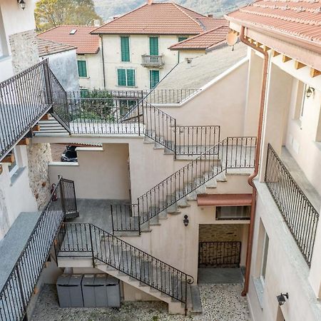 La Posteria By Icasamia It Apartment Orino Exterior photo