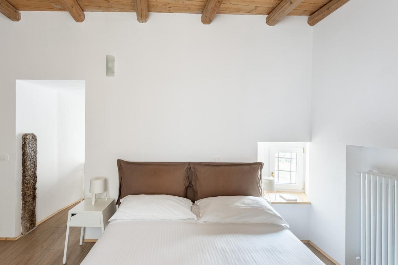 La Posteria By Icasamia It Apartment Orino Exterior photo