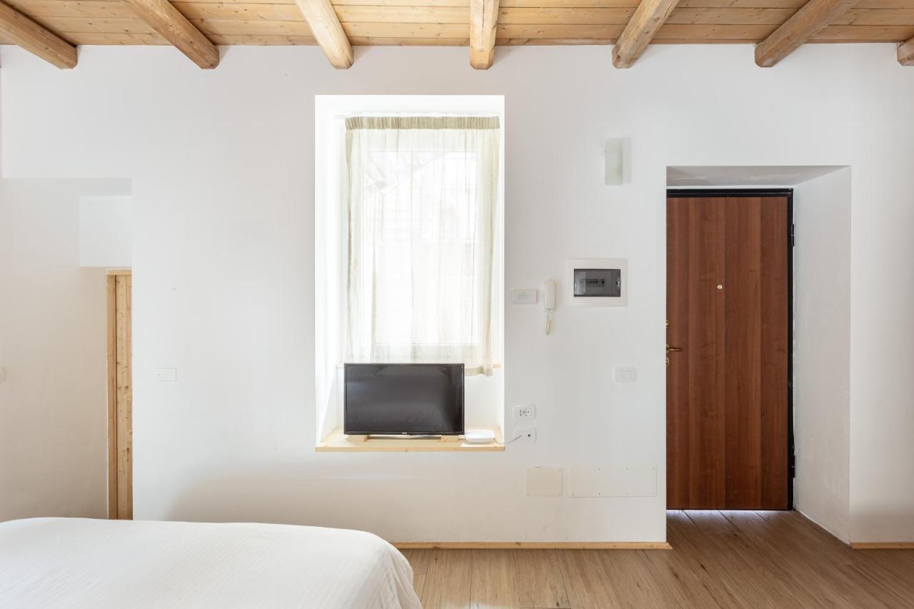 La Posteria By Icasamia It Apartment Orino Exterior photo